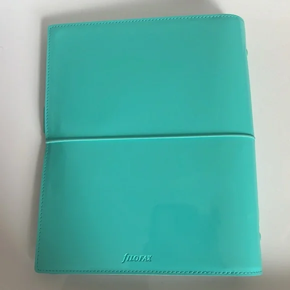 Tiffany turq beautiful! patent leather Filofax A5 planner Domino 7.5 x 9.25” - Picture 8 of 8